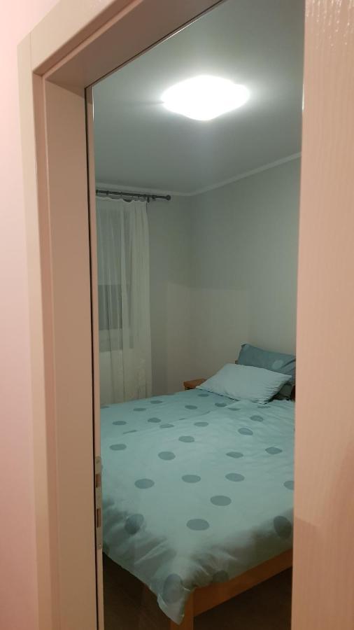 Apartmani V&F Vrnjačka Banja Exteriör bild