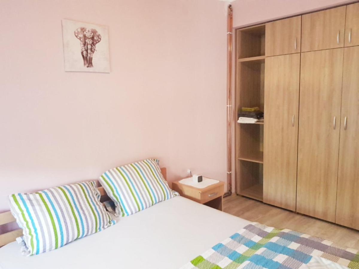 Apartmani V&F Vrnjačka Banja Exteriör bild