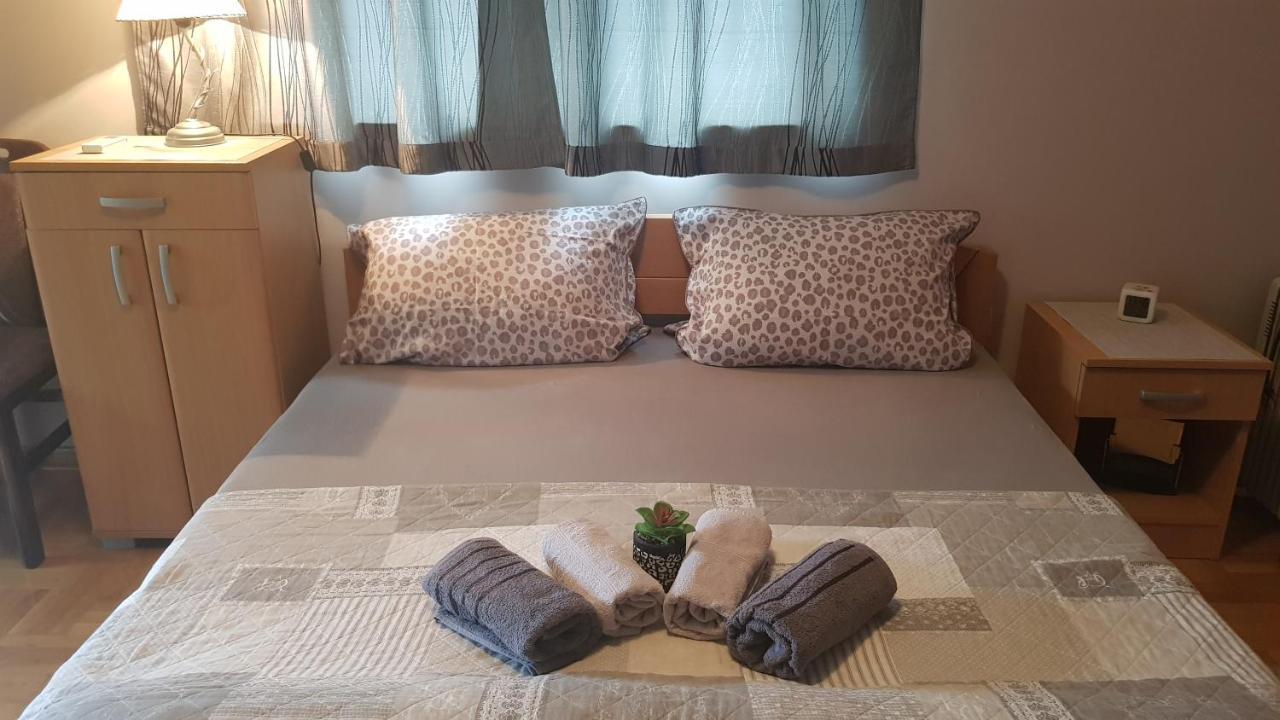 Apartmani V&F Vrnjačka Banja Exteriör bild