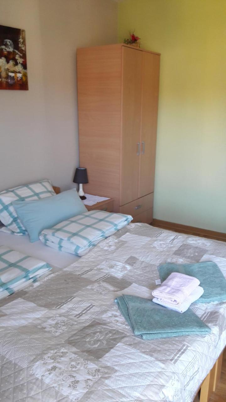 Apartmani V&F Vrnjačka Banja Exteriör bild