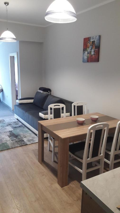 Apartmani V&F Vrnjačka Banja Exteriör bild